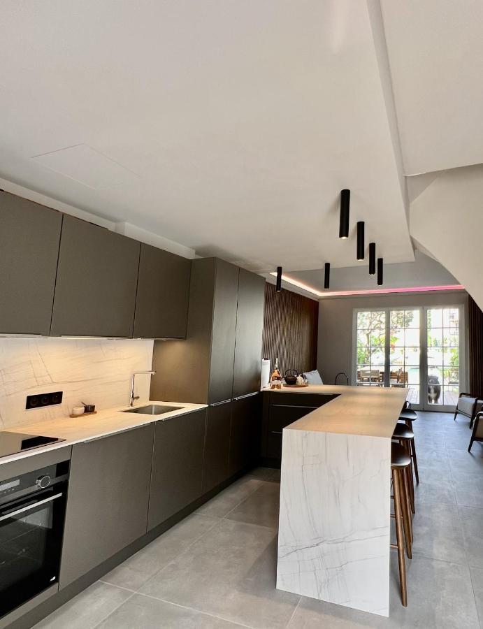 Casa Ika Port Grimaud - Maison 4 Chambres + Amarrage Kültér fotó